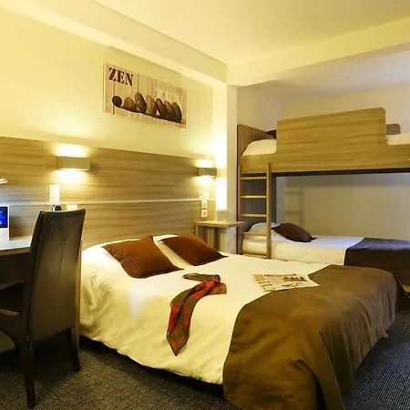 Otel Kyriad 3*