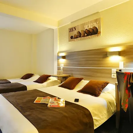 Kyriad Otel 3*