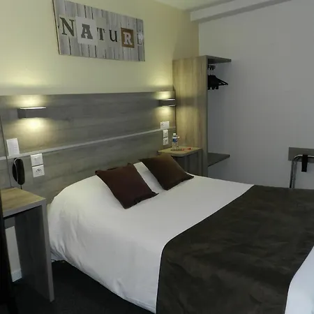 Kyriad Otel 3*