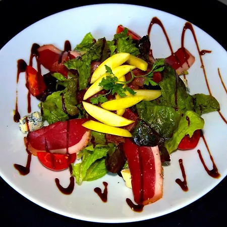 Kyriad Отель 3*